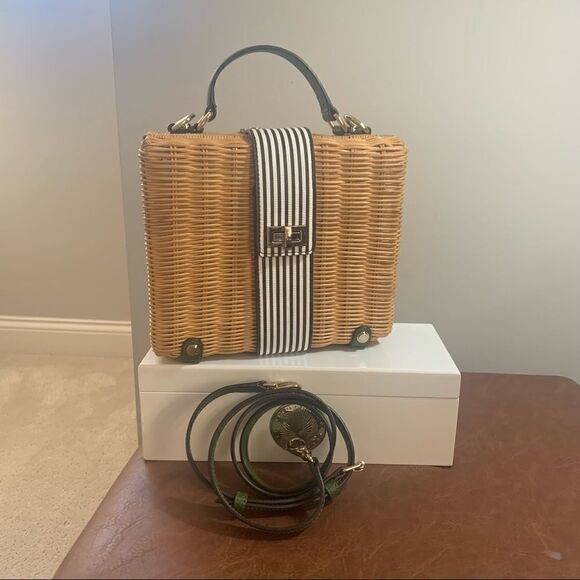 Henri Bendel Montauk Wicker Lunch Box - Picture 6 of 12